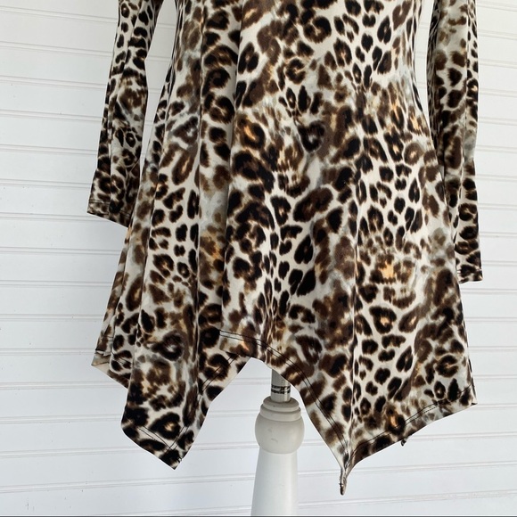 Animal print Tunic Blouse Size Small CHAUS - Picture 5 of 7